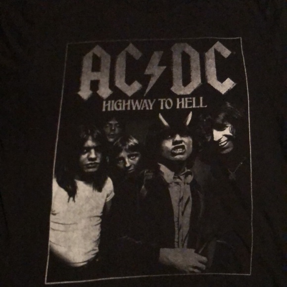 AC/DC TSHIRT - Picture 2 of 4